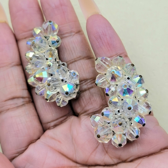 Vintage Beaded Cluster Earrings • by Laguna • Aurora Borealis - Picture 5 of 5